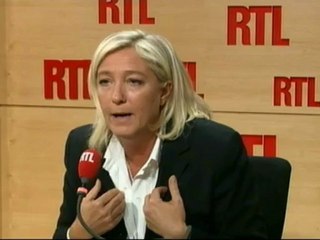 Marine Le Pen, présidente du FN : "Demain, ça n'est pas 250 personnes qui manifesteront" dans Paris, mais "peut-être 100.000"