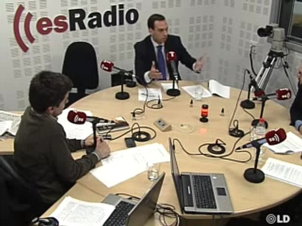 Tertulia económica con Alberto Castillo y Manuel Llamas - 30/03/10