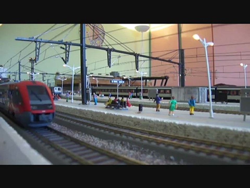 TRAIN DE TRAVAUX ET TER X73500 JOUEF