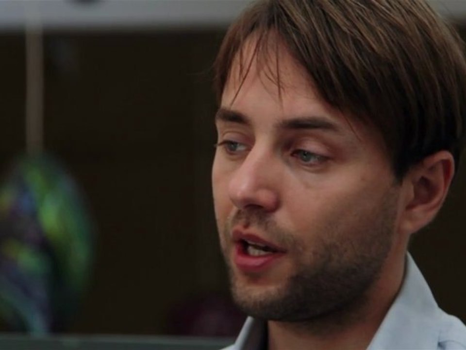 Mad Men's Vincent Kartheiser (Pete Campbell) discusses new play