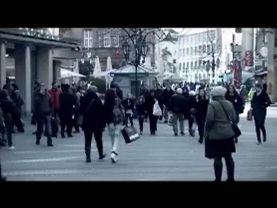 Stitched (DVD and Gimmick) by Alex Kolle and Paul Harris - Magic Trick