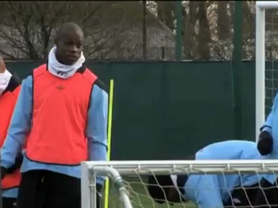 David Silva verlängert bei City