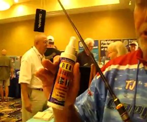 Rod floaters for kayaks, Real Magic prevents line curlies