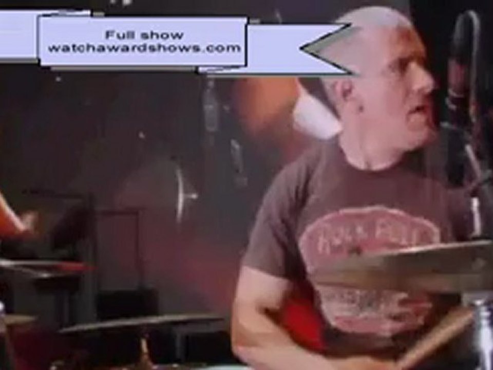 brad paisley CMA 2012 performance