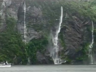 والذين يؤذون رسول الله لهم عذاب اليم