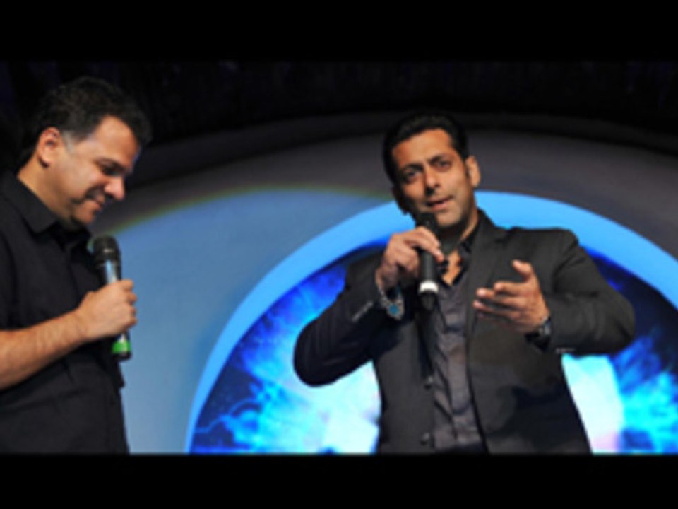 Salman Khan Turns Naughty @ Bigg Boss 6 Launch