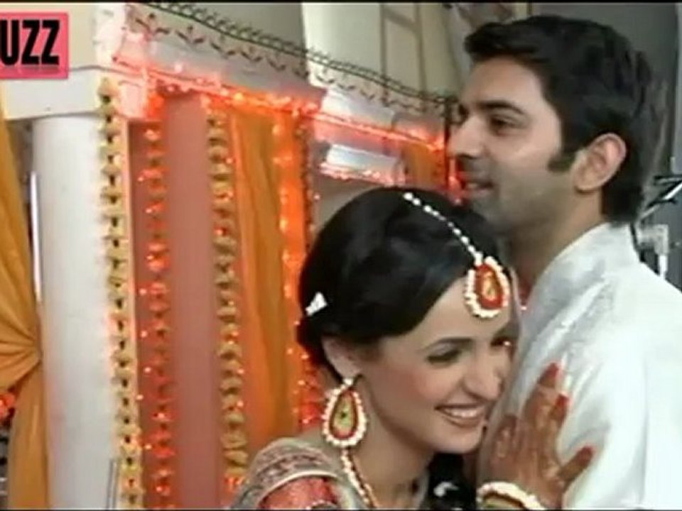 Arnav & Khushi's SURPRISE SANGEET PREPARATIONS...
