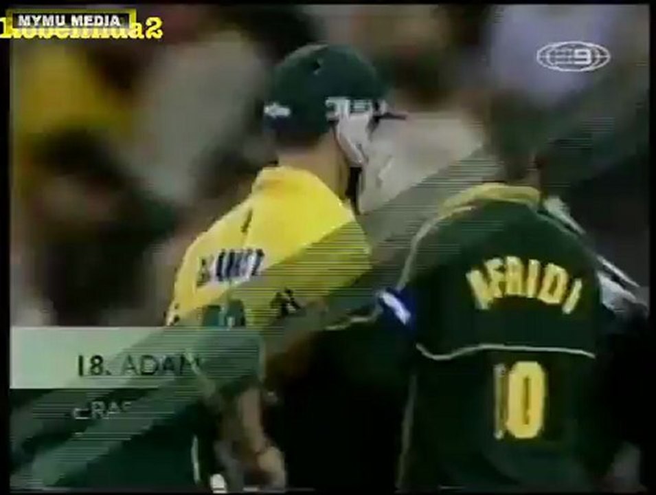 Wasim-Akram-2-wickets-in-3-balls-FIRST-OVER-OF-MATCH(mymu media)