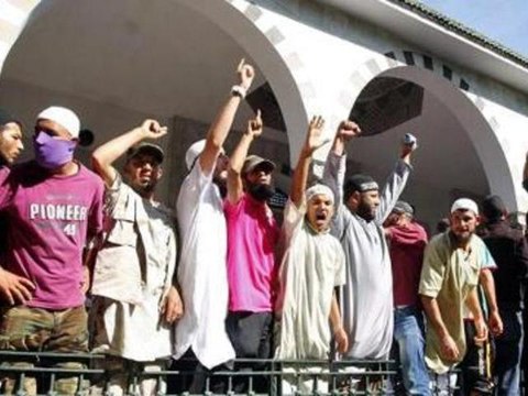 Wanted Tunisian cleric evades arrest