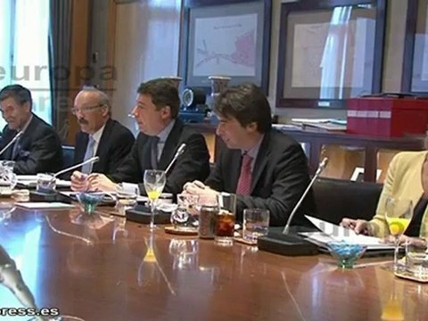 Aguirre presenta su carta de dimisión