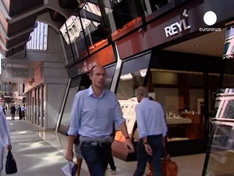 İsviçre büyüme rakamlarını geri çekti