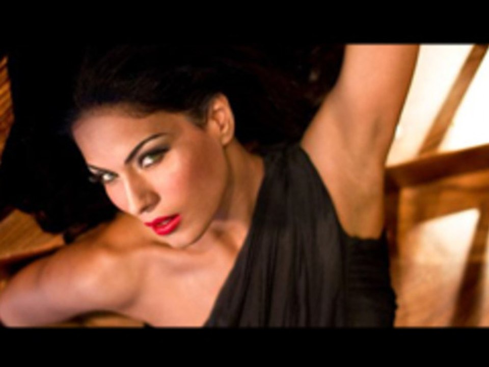 Veena Malik's 'Super Model' Is Shot In Fiji !