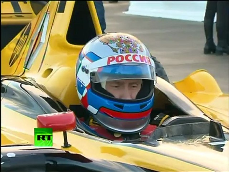 Putin puts foot down in Formula One car, speeds up to 240 km/h