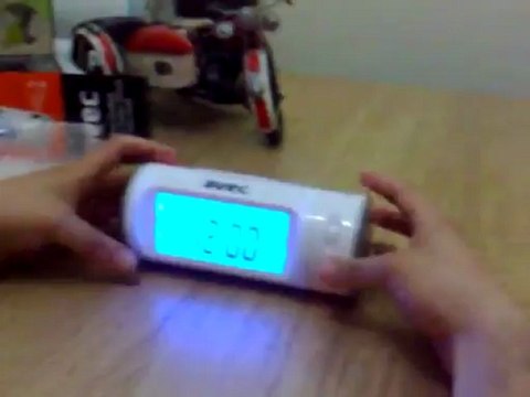 bitenekadar.com: Projeksiyon Alarm Saat