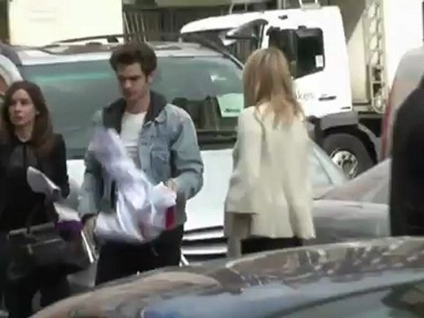 Emma Stone & Andrew Garfield Get Creative in NYC