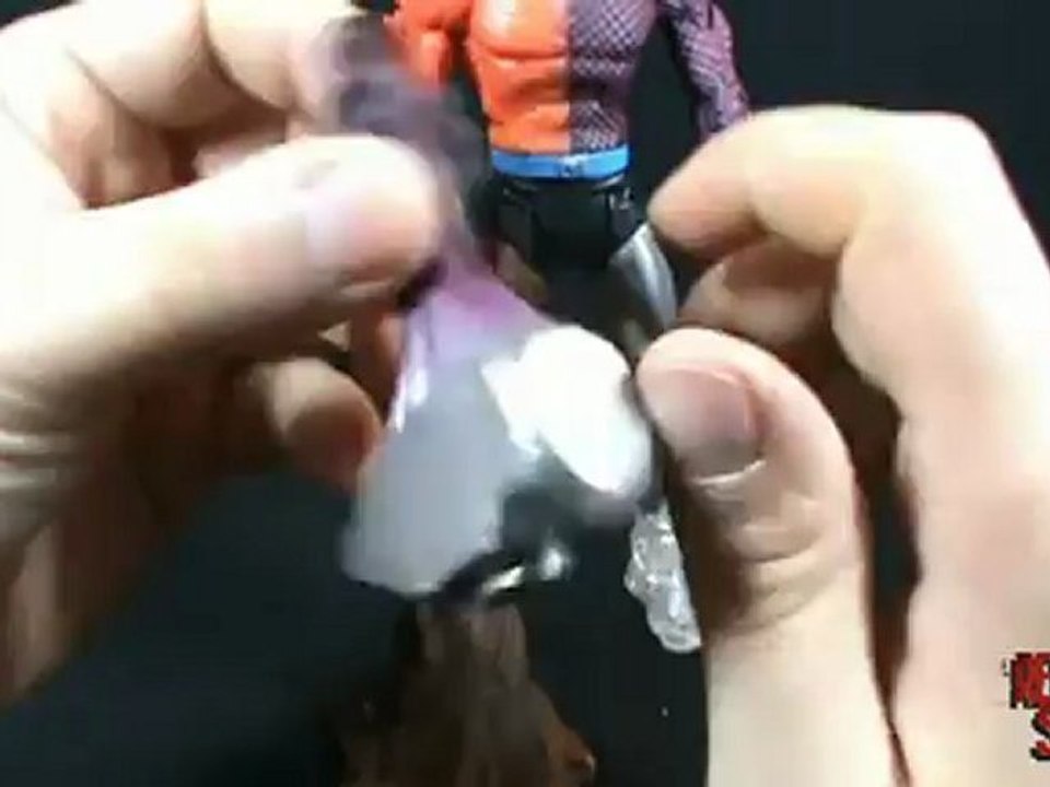 Toy Spot - DC Universe Classics Wave 1 Rex Mason The Element man figure