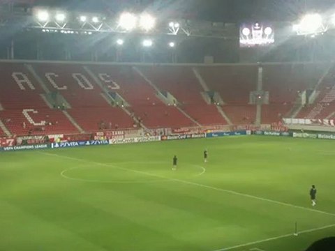 Αναγνωριστική βόλτα παικτών Ολυμπιακού