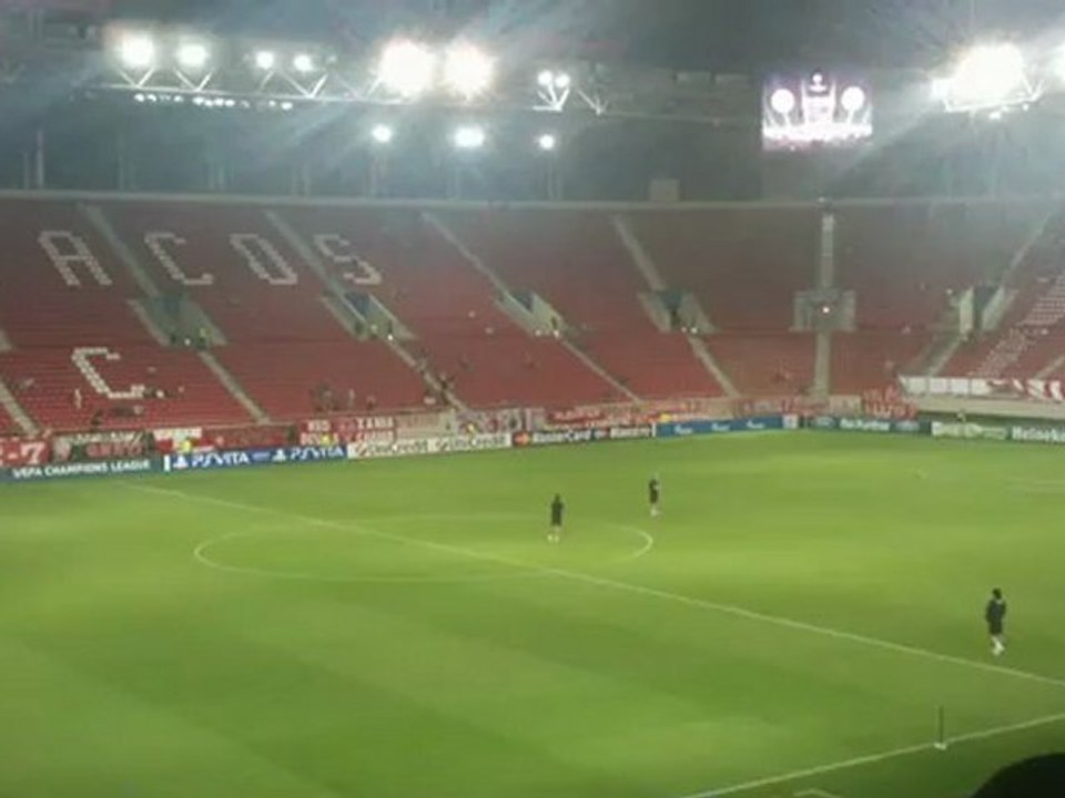 Αναγνωριστική βόλτα παικτών Ολυμπιακού