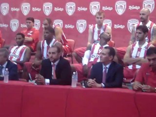 RedPlanet.gr - Αγγελόπουλος για τους ξένους