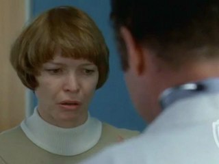 It's Her Brain - Clip It's Her Brain (English)
