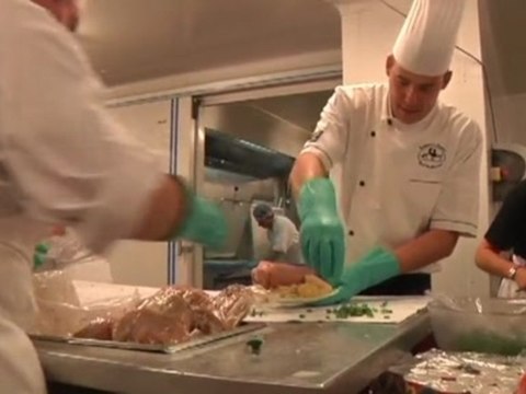 30 000 gourmands à la Foire de la Choucroute (Troyes)