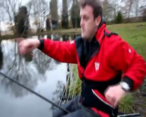 Pete Goodman catching winter roach shallow