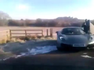 McLaren MP4-12C (2010) reader spy video