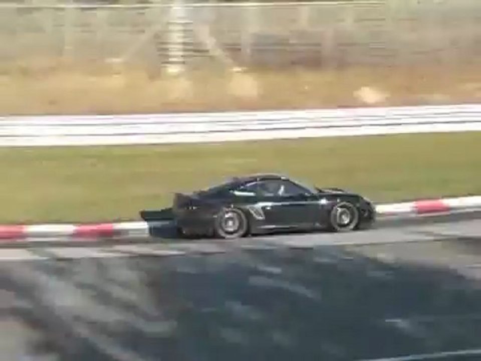 Porsche 991 coupe spy video