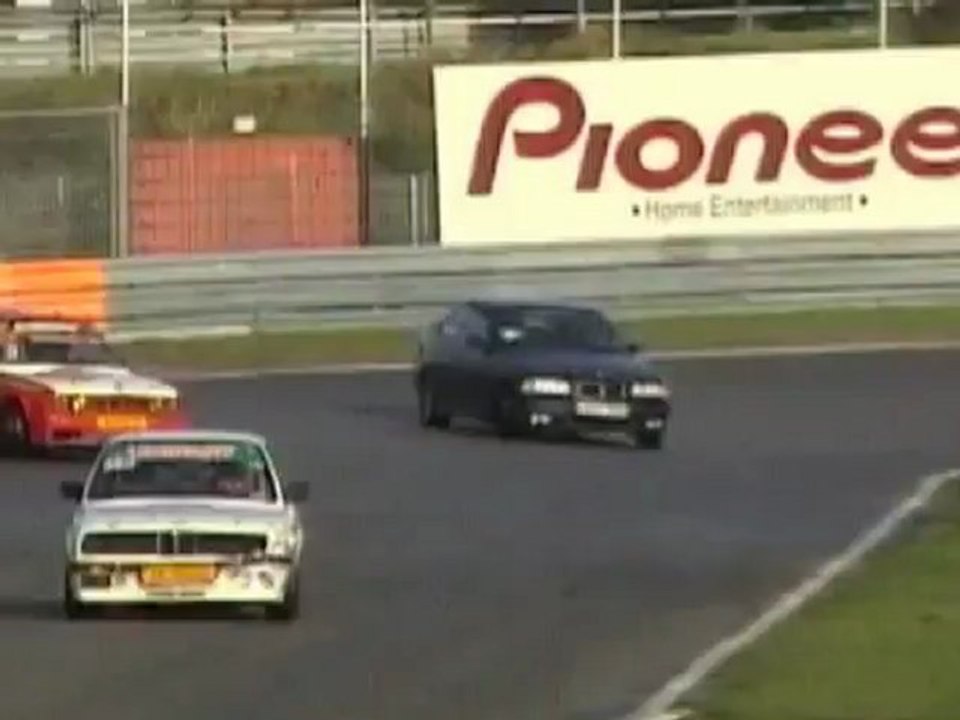 Ben Barry's E36 BMW M3 drifting at Zandvoort (2...