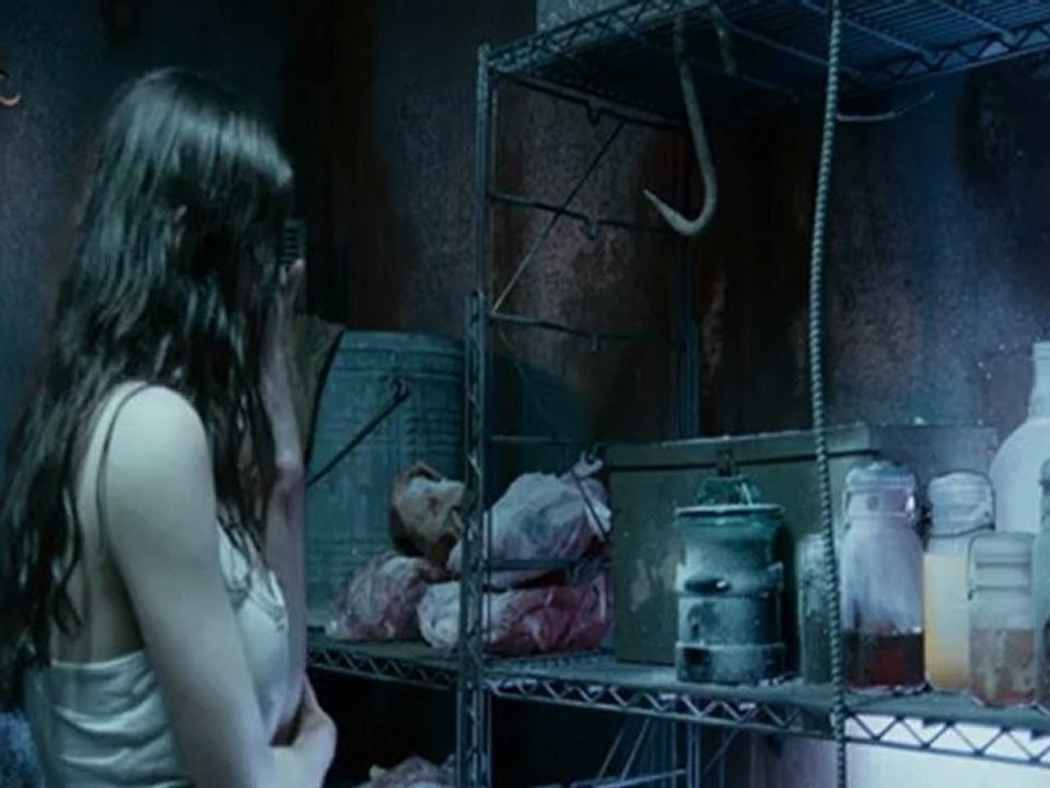 Alexandra Daddario l Bereavement