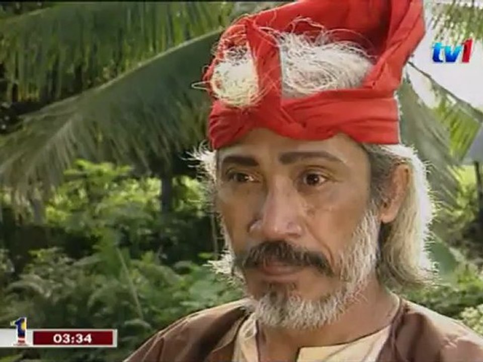 Keris.Hitam.Bersepuh.Emas.E05.