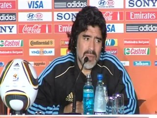 Maradona: "Es una trompada de Mohamed Alí, no tengo fuerzas para nada"