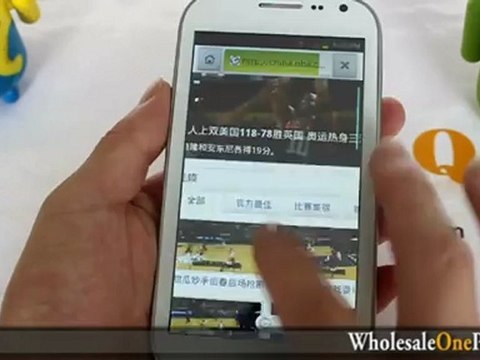 GT-I9300 Cell Phone 4.1 Inch Touch Screen Dual SIM Card Dual Camera Dual Band Bluetooth