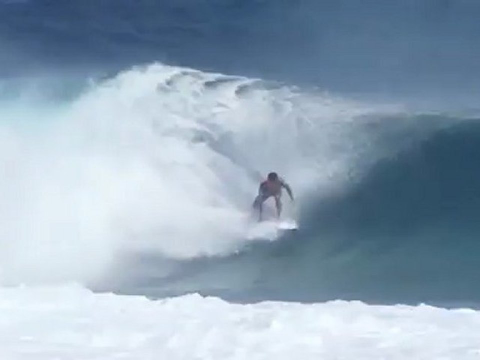 Nixon WTA - Billabong Pro Tahiti 2012 - Adriano De Souza