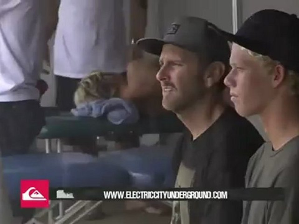 Quiksilver Pro Gold Coast 2012 - John John Florence R1 H12