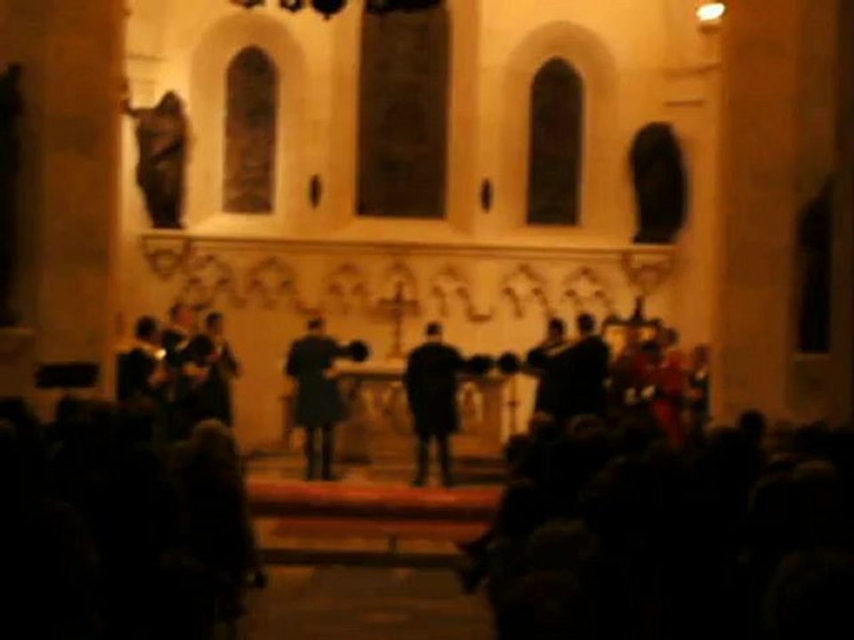 Concert des "Trompes d'Ile de France" et "Echos du Pays d'Auge" (6), donné en l'église de Lyons la Forêt