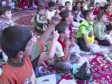 Rentrée dans une école de fortune pour les écoliers syriens