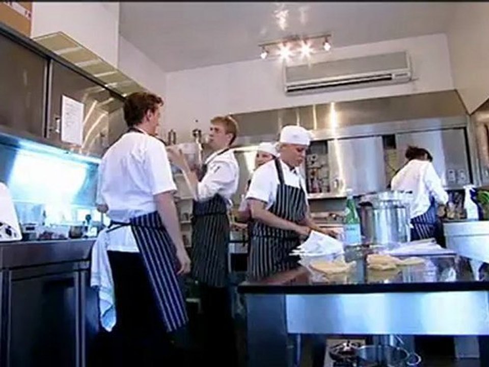 S01E04 Heston's Roman Feast