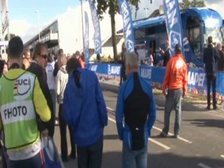 Crono, Martin su Phinney. Pinotti cade e si fa male