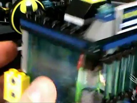 Collectible Spot - Lego DC Universe Superheroes 6860 The Batcave