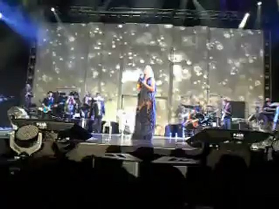 AJDA K.ÇEŞME ARENA/AĞLAMA ANNE....................