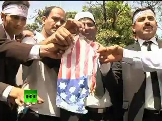 Lawyers protest Islam-insulting film, storm US Embassy district in Pakistan