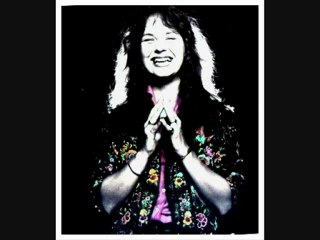 Betsy Kaskē Wild Women Don't Sing The Blues