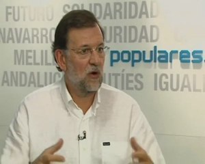 Rajoy califica de "insulto" la subida de impuestos