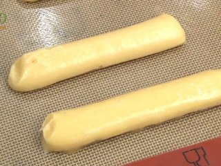 Coucher un éclair - 750 Grammes