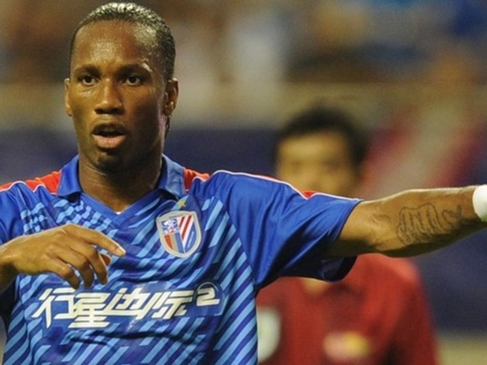 Drogba fait parler la poudre dans le derby de Shanghai !