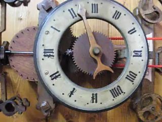 HORLOGE TOUT EN BOIS 2