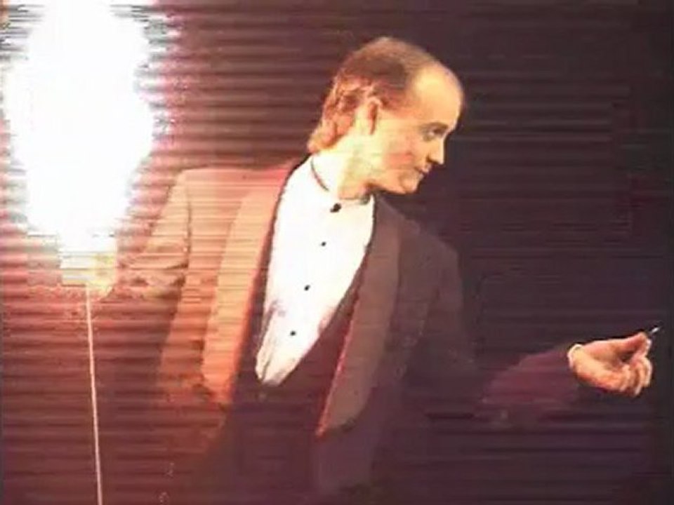 Digital Graffiti (2 DVD Set) by David Peck (DVD) - Magic Trick