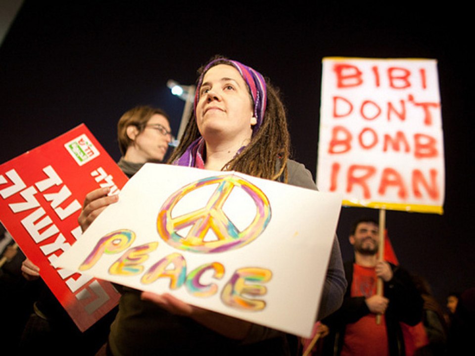 Do Israelis 'heart' attacking Iran?