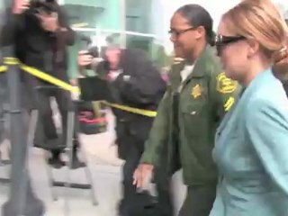 Lindsay Lohan arrêtée après avoir quitté la scène d'un accident